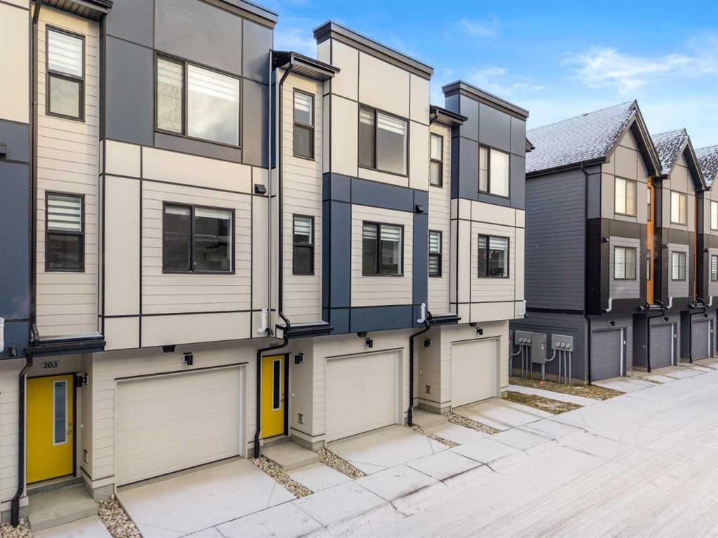 202, 550 Seton Circle SE, Calgary — photo 2 of 50