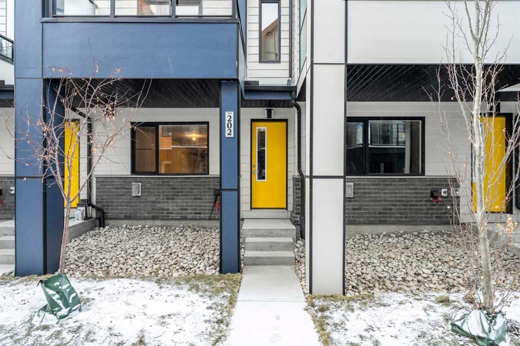 202, 550 Seton Circle SE, Calgary — photo 3 of 50