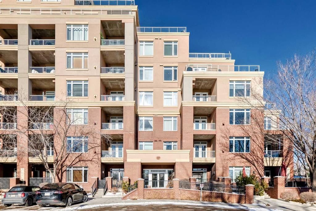 3217, 24 Hemlock Crescent SW, Calgary — main listing photo
