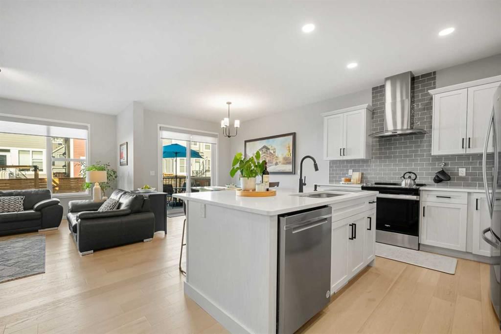 238 Arbour Lake View NW, Calgary — photo 2 of 50