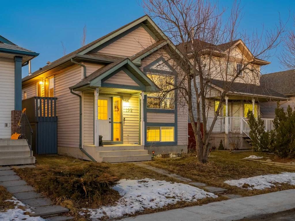 192 Mt Aberdeen Circle SE, Calgary — photo 2 of 48