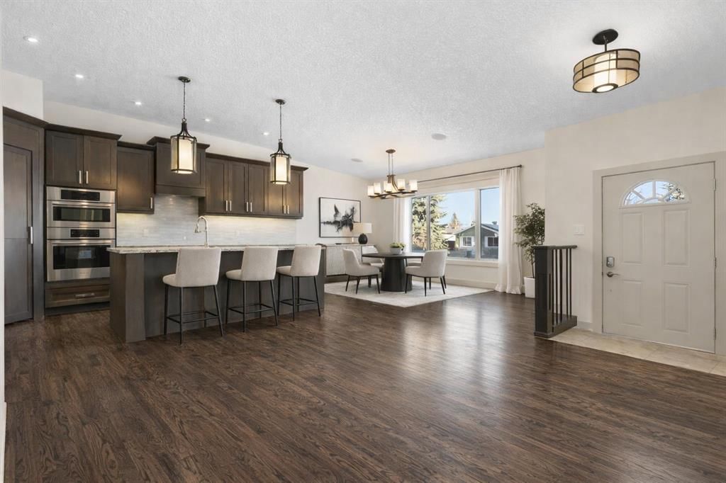4711 Norquay Drive NW, Calgary — photo 4 of 50