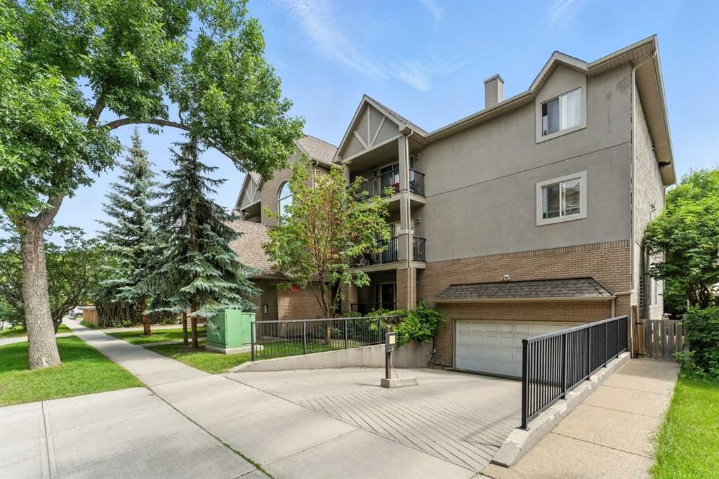 209, 1422 Centre A Street NE, Calgary — photo 2 of 30