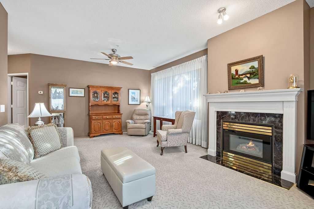 101, 2144 Paliswood Road SW, Calgary — photo 2 of 24