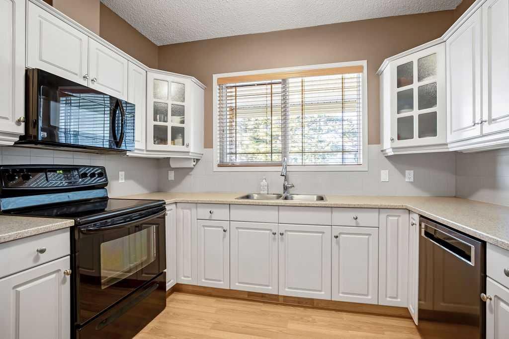 101, 2144 Paliswood Road SW, Calgary — photo 5 of 24