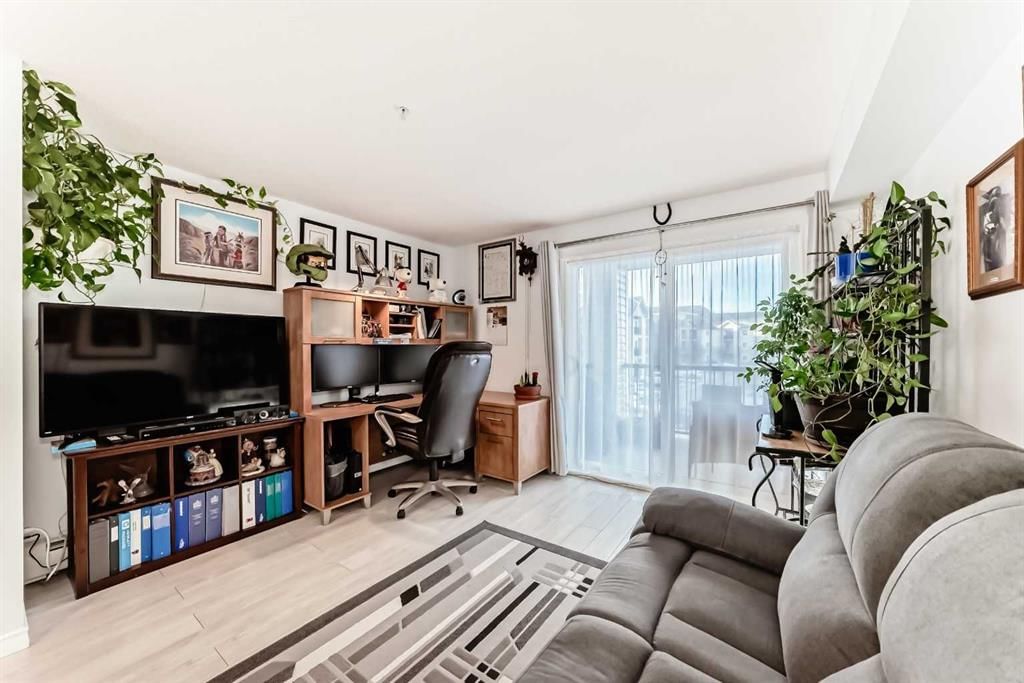 1246, 2395 Eversyde Avenue SW, Calgary — photo 4 of 15