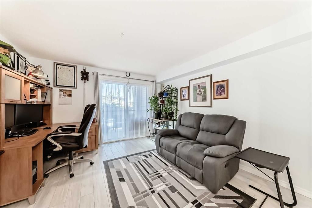1246, 2395 Eversyde Avenue SW, Calgary — photo 5 of 15