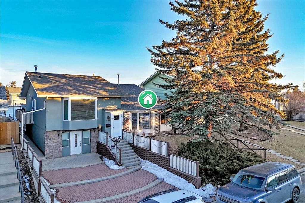 7840 20A Street SE, Calgary — photo 3 of 46