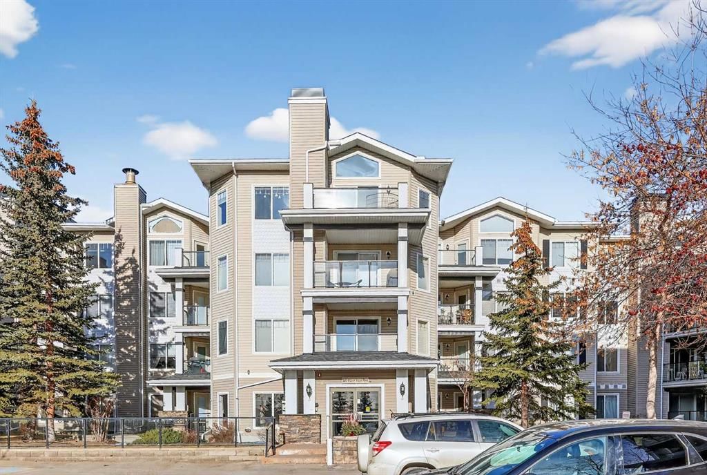 212, 369 Rocky Vista Park NW, Calgary — photo 2 of 50