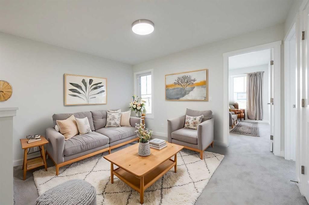 17 Sora Gardens SE, Calgary — photo 2 of 28