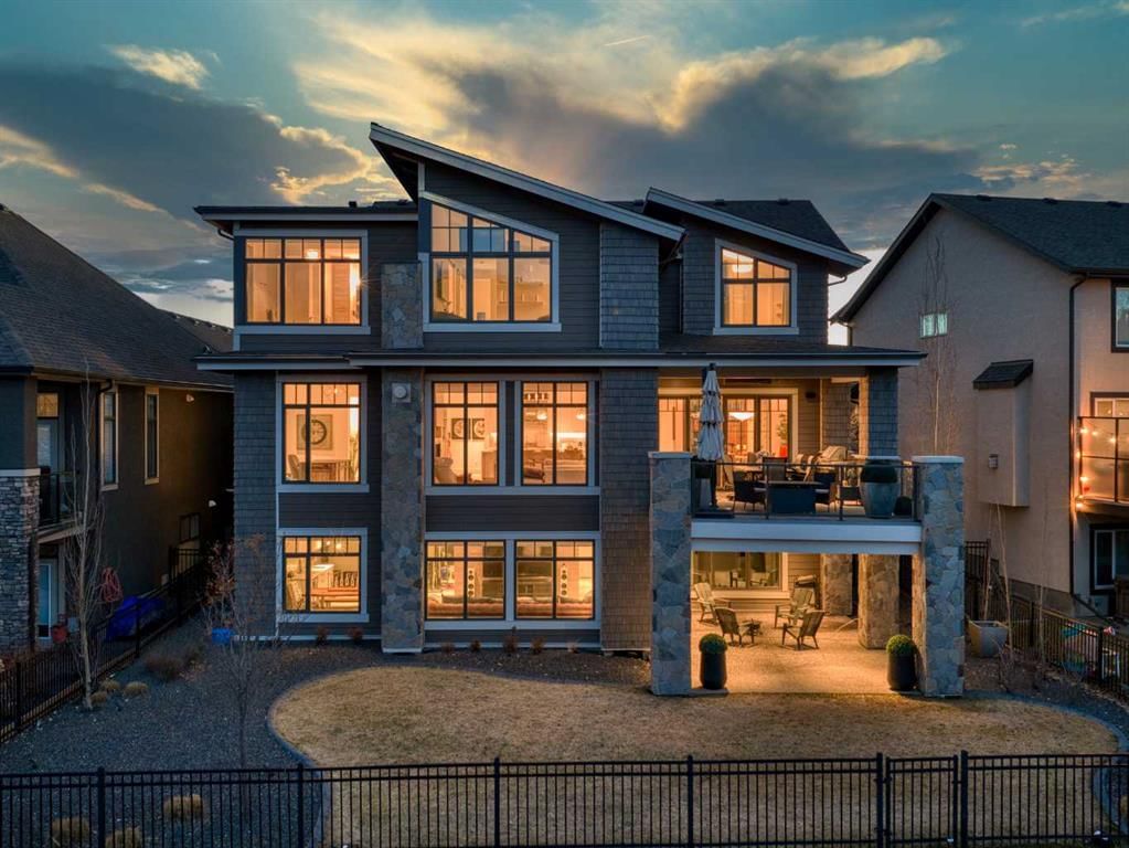 80 Cranbrook Heights SE, Calgary — photo 3 of 50