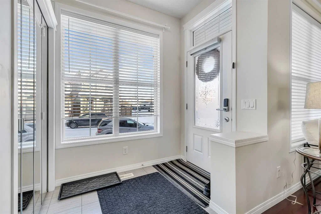 10 Auburn Crest Green SE, Calgary — photo 5 of 48