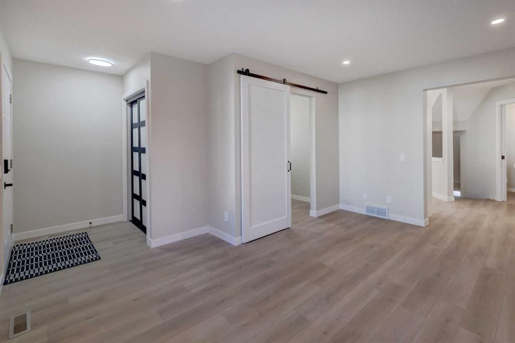 212 Tuscany Valley Way NW, Calgary — photo 2 of 32