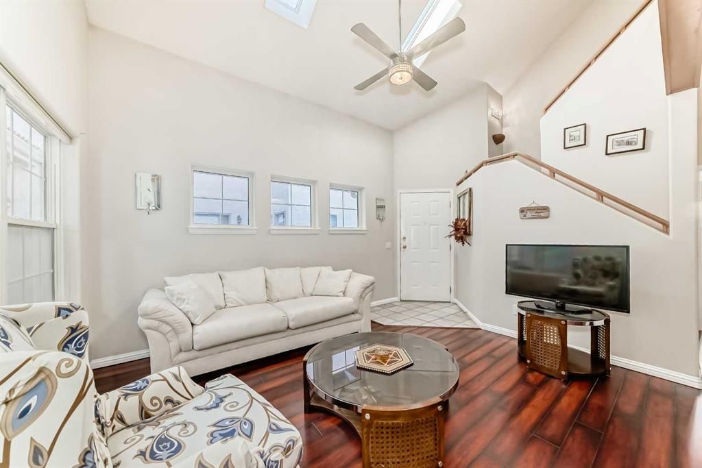 1906 Patterson View SW, Calgary — photo 2 of 31