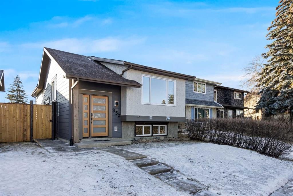 352 Abinger Crescent NE, Calgary — photo 2 of 40
