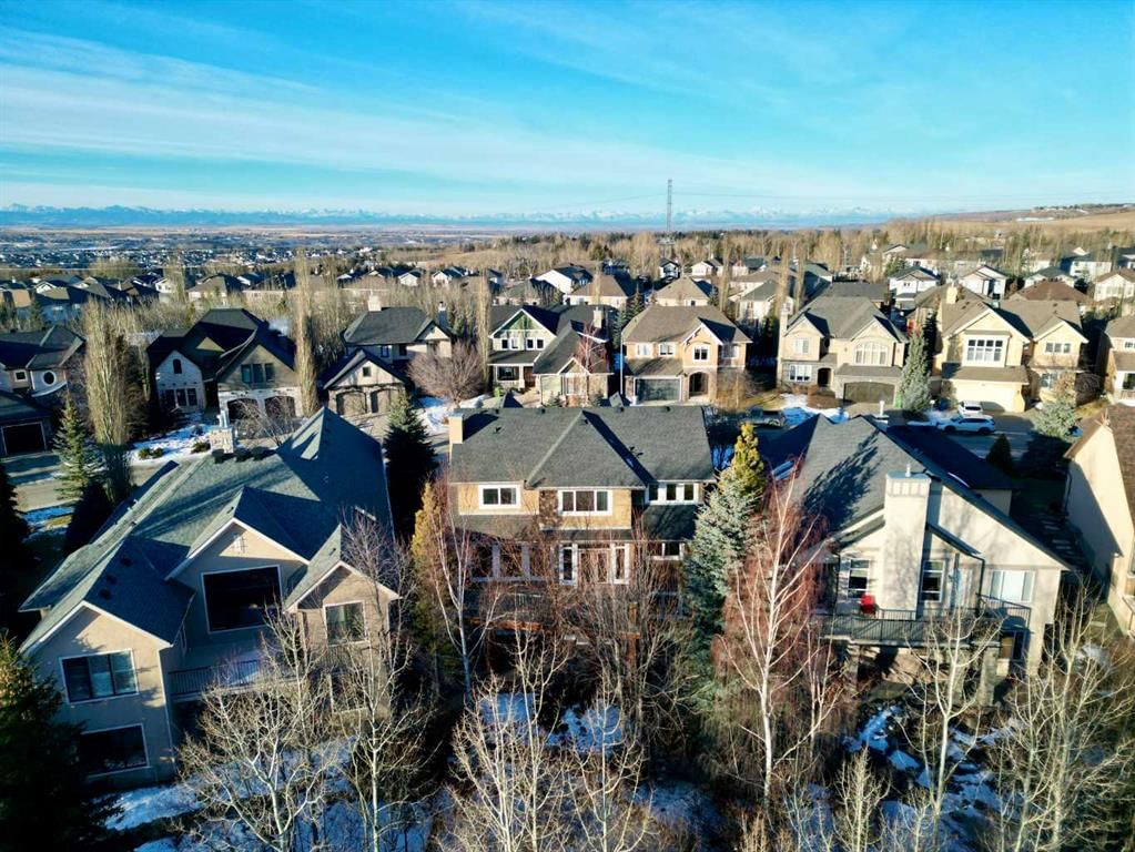 118 Tusslewood Heights NW, Calgary — photo 3 of 49