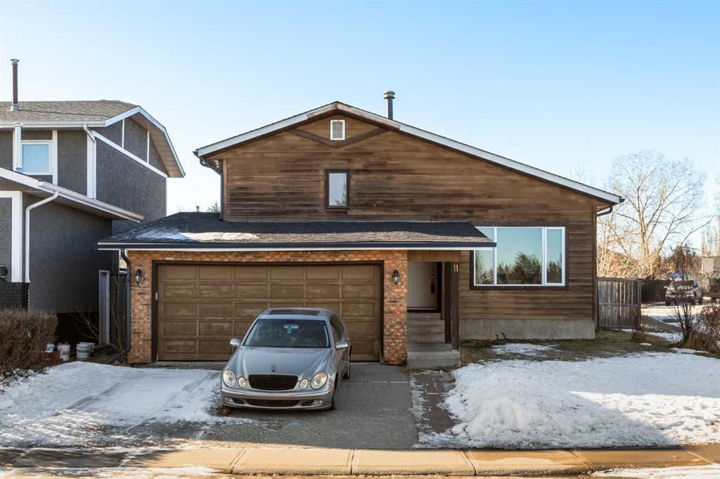11 Woodborough Road SW, Calgary — main listing photo