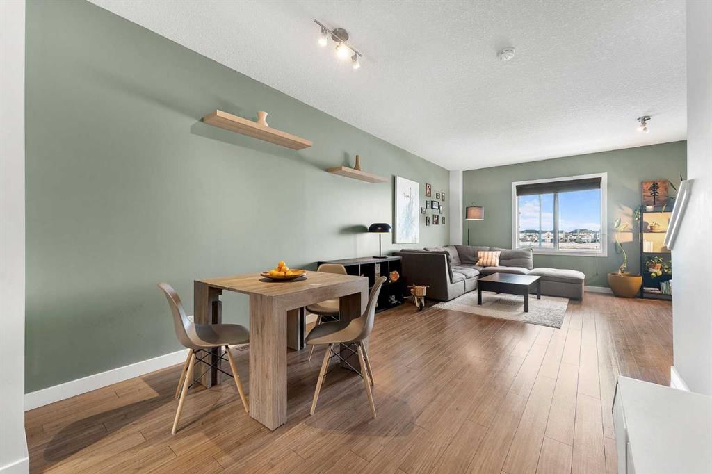 39 Silverado Way SW, Calgary — photo 5 of 31