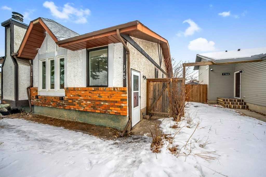 1140 Abbeydale Drive NE, Calgary — photo 4 of 39
