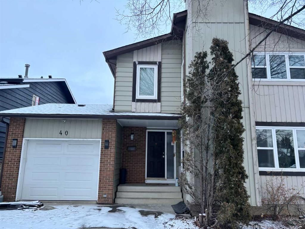 40 Bernard Way NW, Calgary — main listing photo
