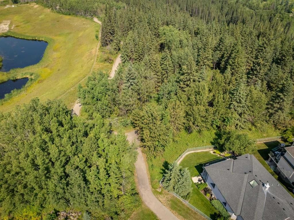 192 Everglade Circle SW, Calgary — photo 3 of 41