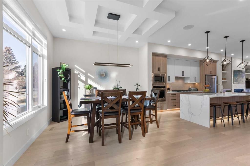 2520 Cochrane Road NW, Calgary — photo 4 of 49