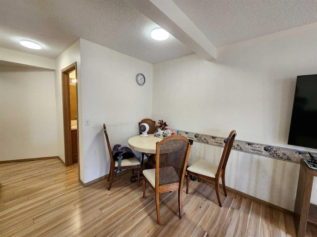 9 Country Hills Rise NW, Calgary — photo 5 of 30