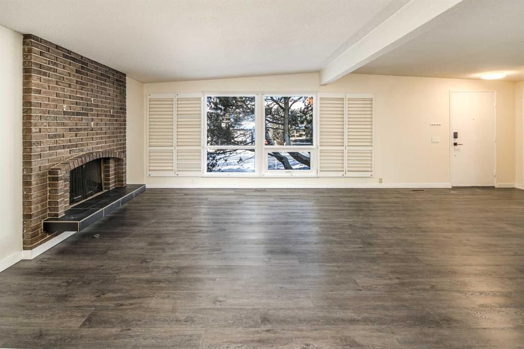 4712 Vegas Road NW, Calgary — photo 3 of 50