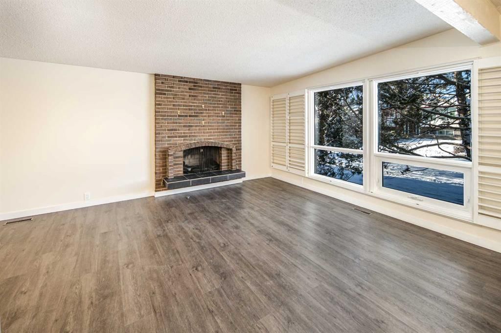 4712 Vegas Road NW, Calgary — photo 5 of 50