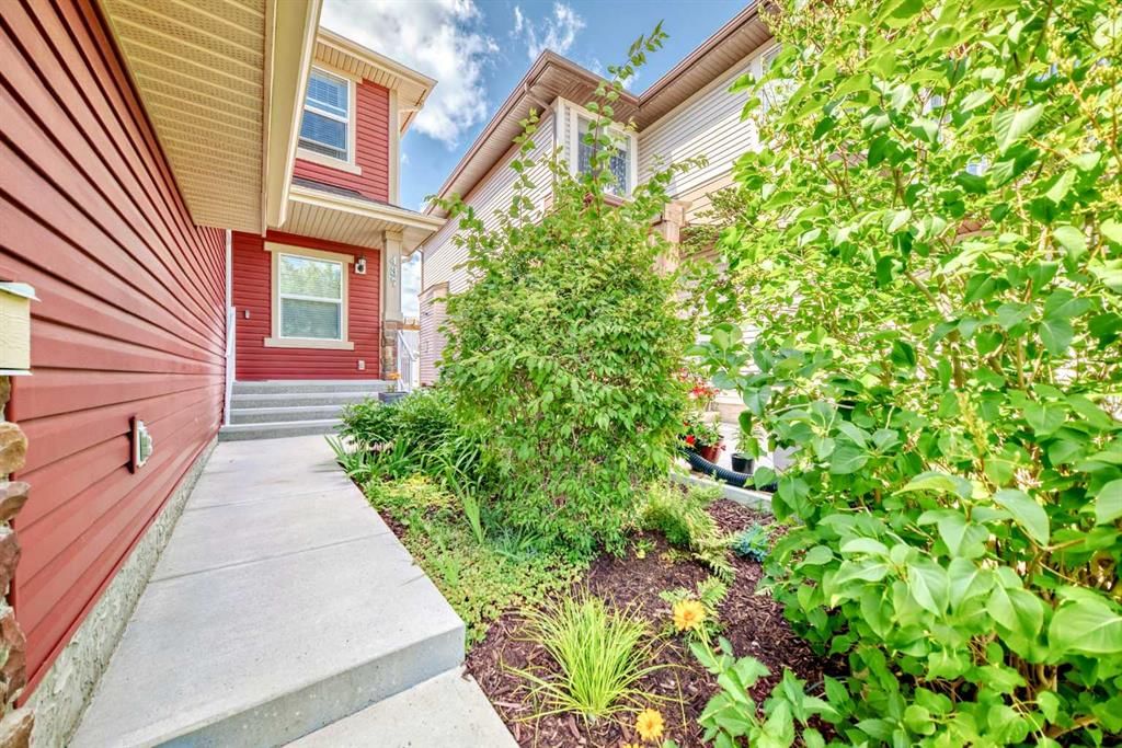 437 Auburn Bay Drive SE, Calgary — photo 5 of 44