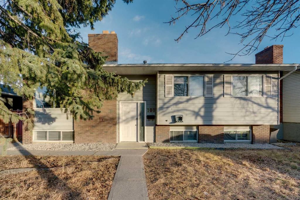 108 Whiteglen Crescent NE, Calgary — photo 2 of 38