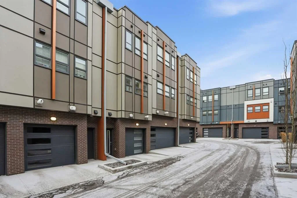 94 Norford Common NW, Calgary — photo 2 of 35
