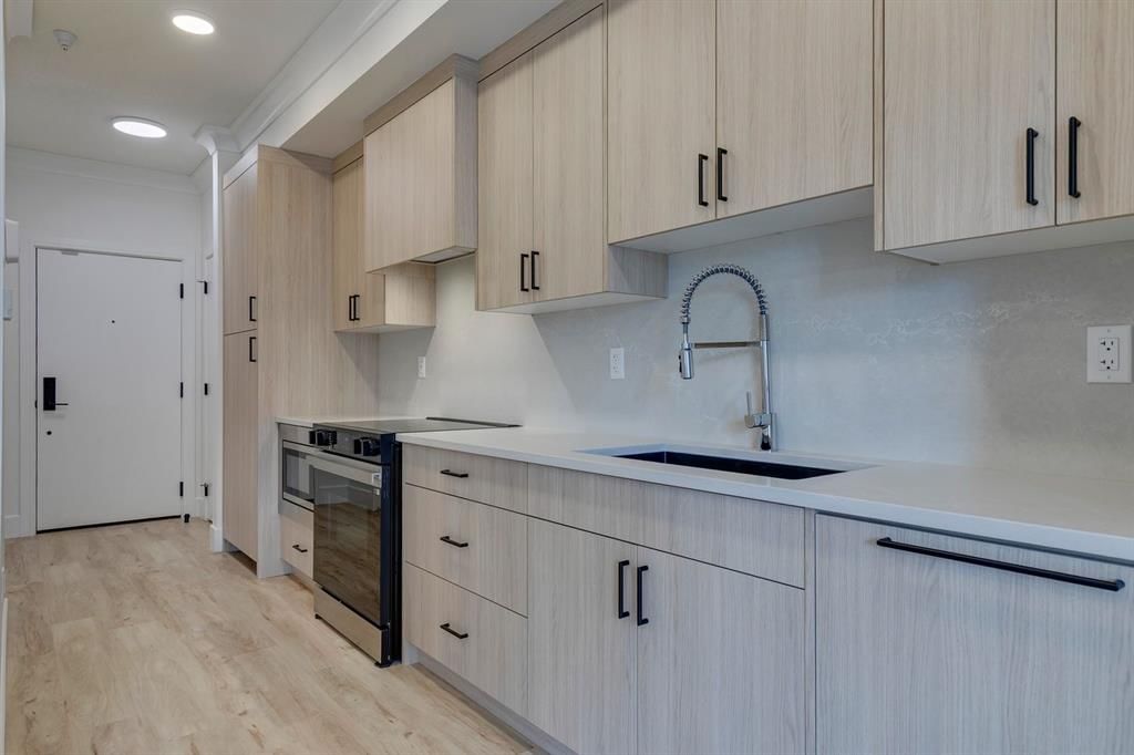 1314, 4270 Norford Avenue NW, Calgary — photo 4 of 22