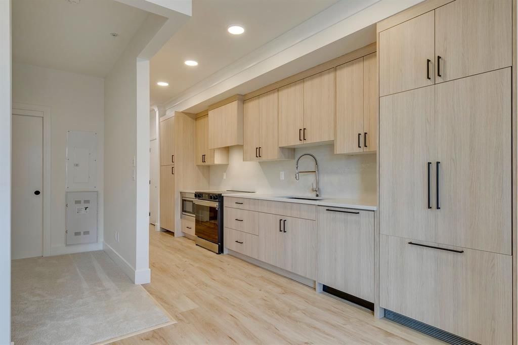 1314, 4270 Norford Avenue NW, Calgary — photo 5 of 22