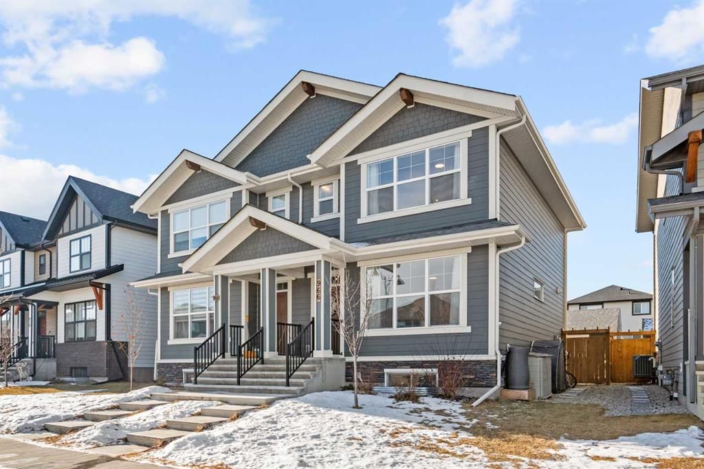 966 Mahogany Boulevard SE, Calgary — main listing photo