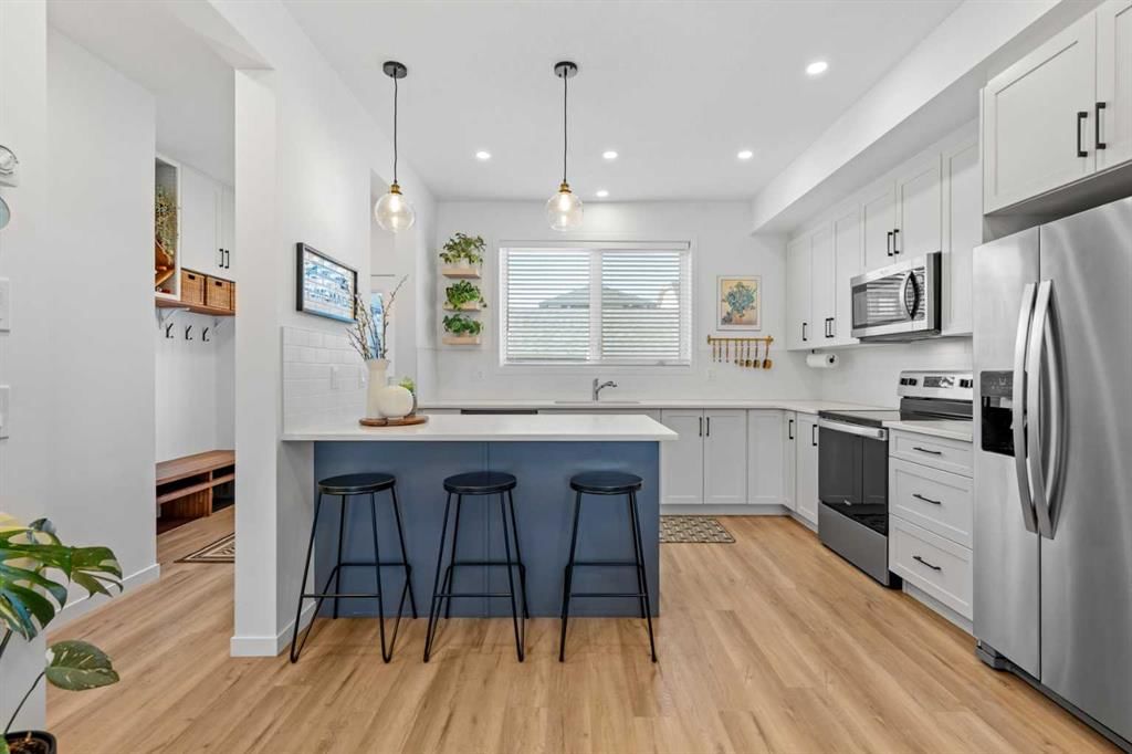 966 Mahogany Boulevard SE, Calgary — photo 4 of 50
