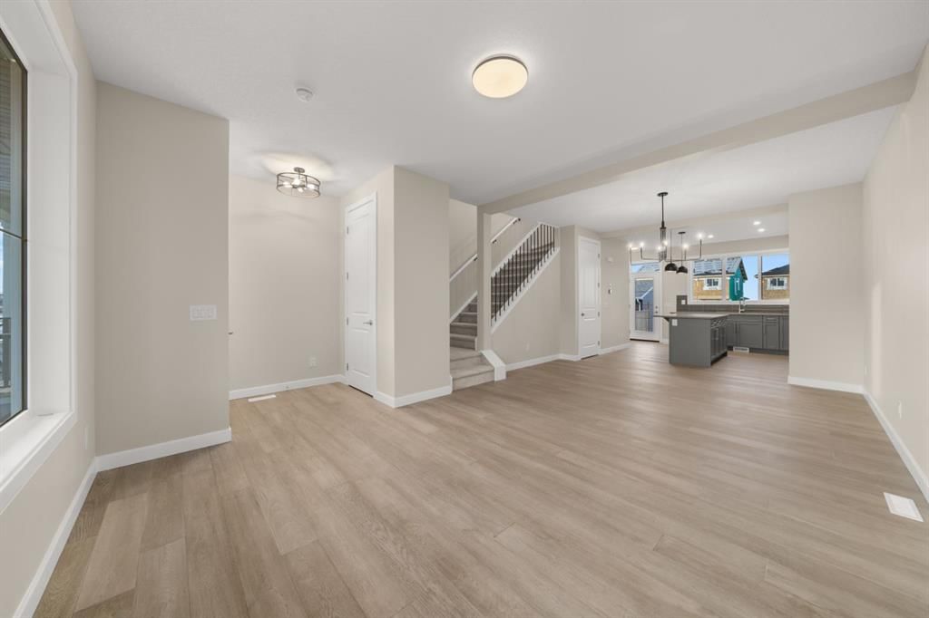 130 Sora Gardens SE, Calgary — photo 3 of 11