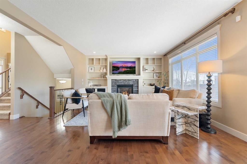 141 Aspen Glen Place SW, Calgary — photo 4 of 49