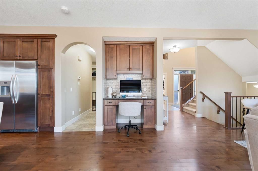 141 Aspen Glen Place SW, Calgary — photo 5 of 49