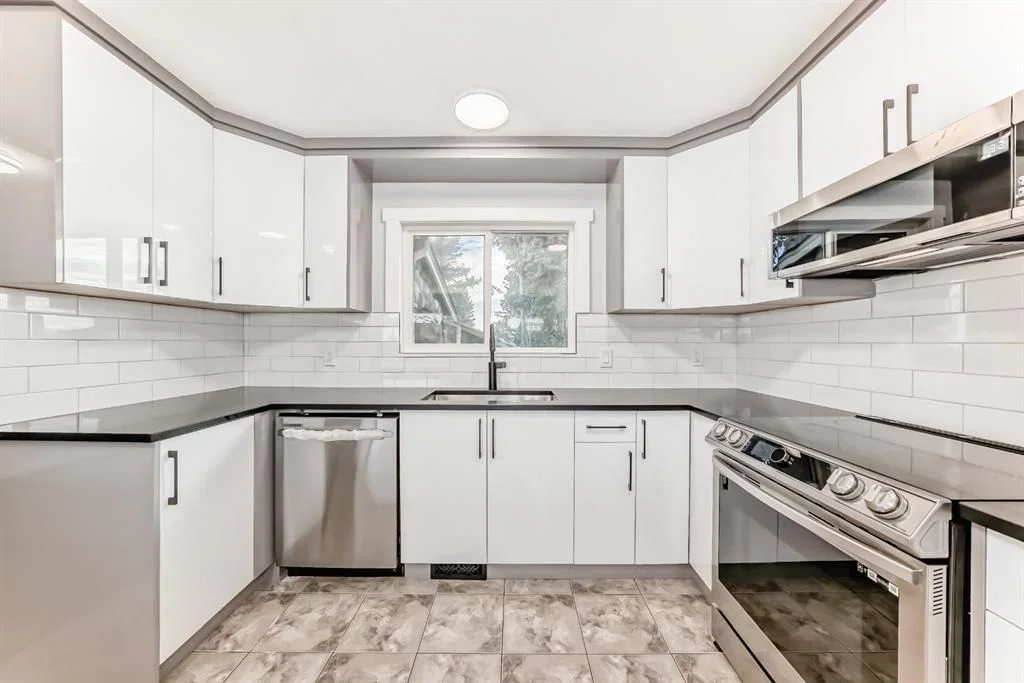 644 Rundleville Place NE, Calgary — photo 4 of 43
