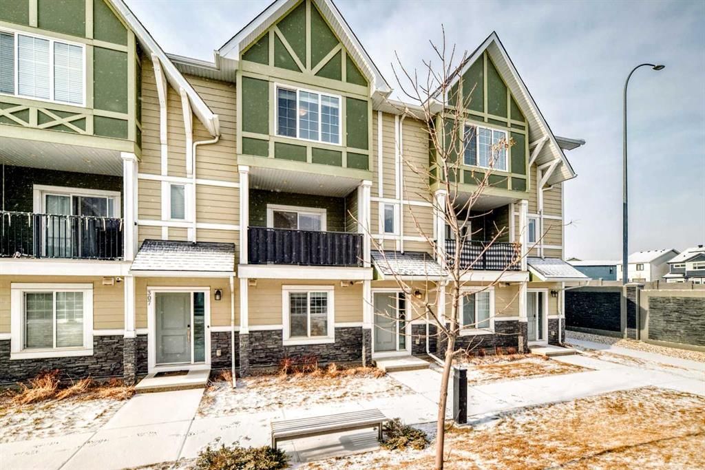 309 Nolanlake Villas NW, Calgary — main listing photo