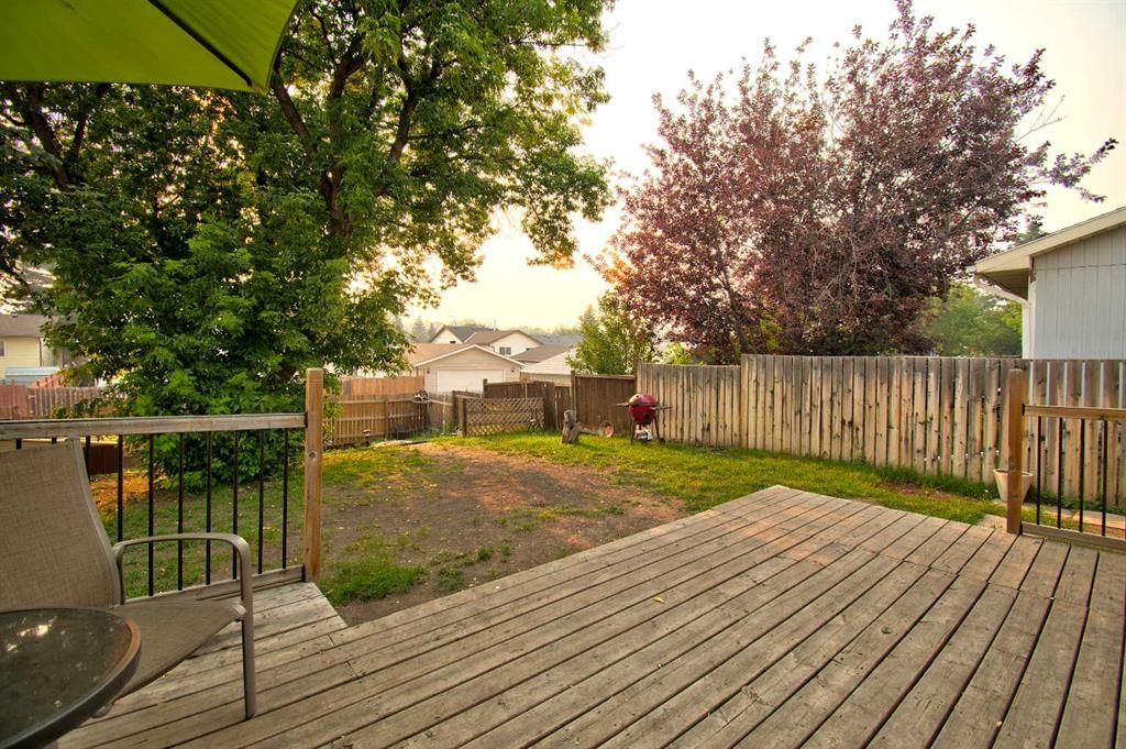 95 Falton Way NE, Calgary — photo 3 of 34