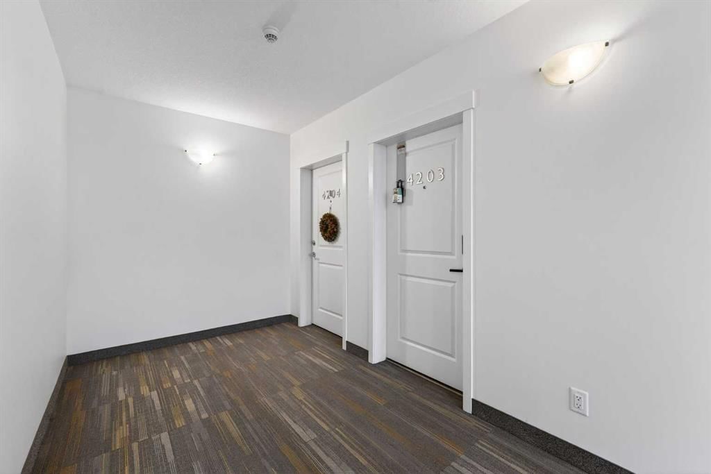 4203, 15 Sage Meadows Landing NW, Calgary — photo 4 of 30