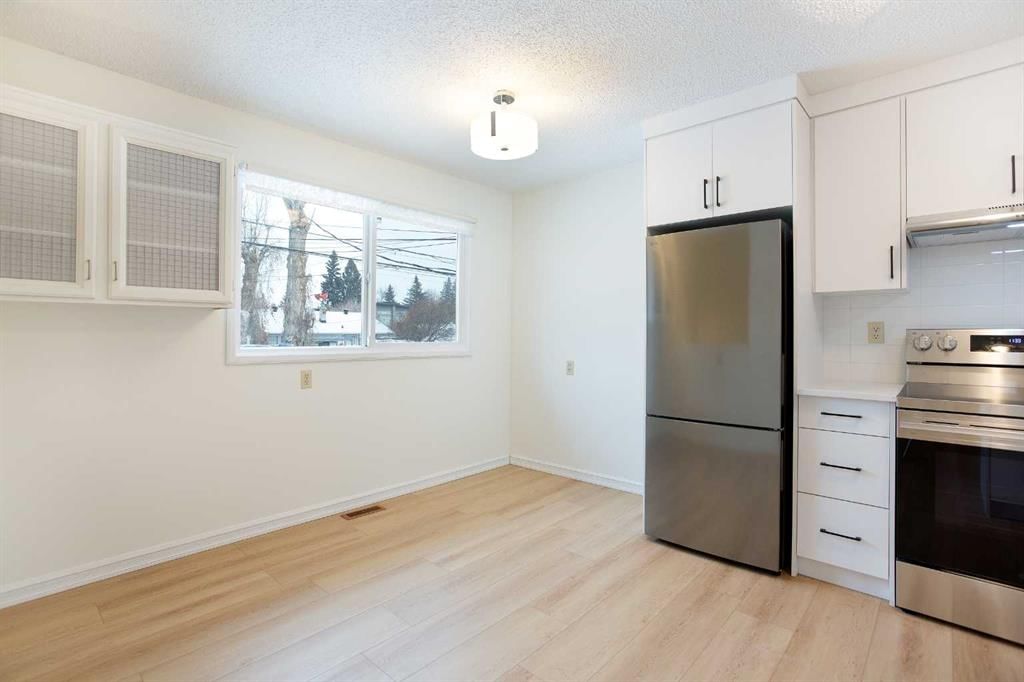 2, 1722 34 Avenue SW, Calgary — photo 4 of 32