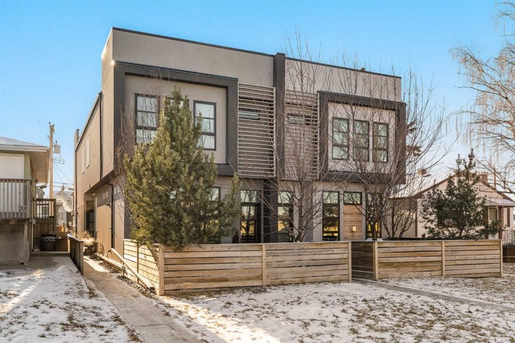 2, 127 24 Avenue NE, Calgary — main listing photo