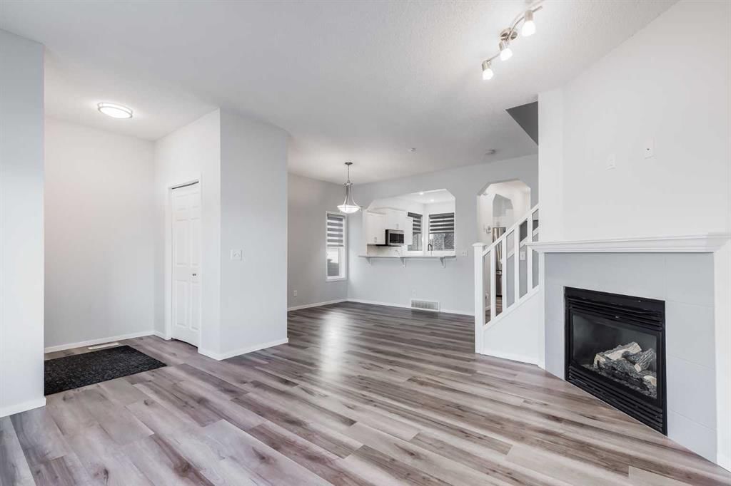 48 Covemeadow Road NE, Calgary — photo 5 of 35