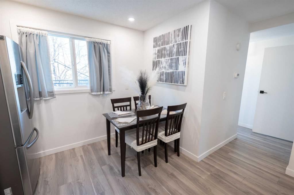 6223 Penedo Way SE, Calgary — photo 5 of 28