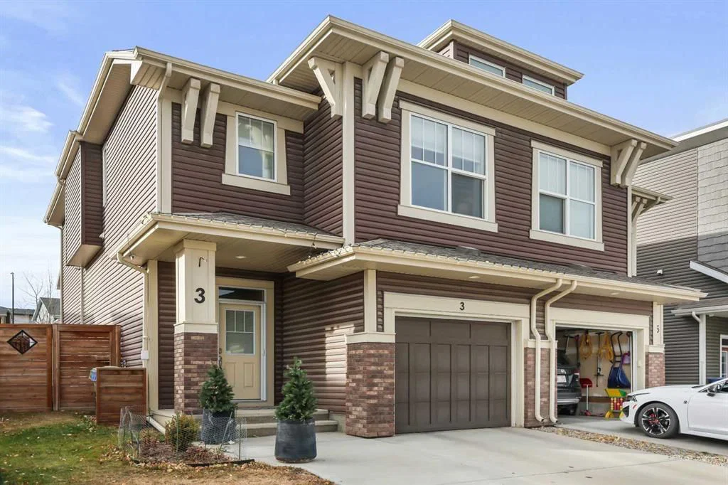 3 Sage Bluff Heights NW, Calgary — main listing photo