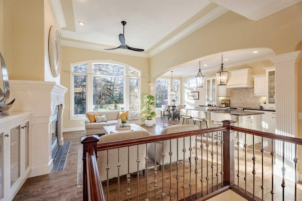 134 Discovery Ridge Boulevard SW, Calgary — photo 3 of 47