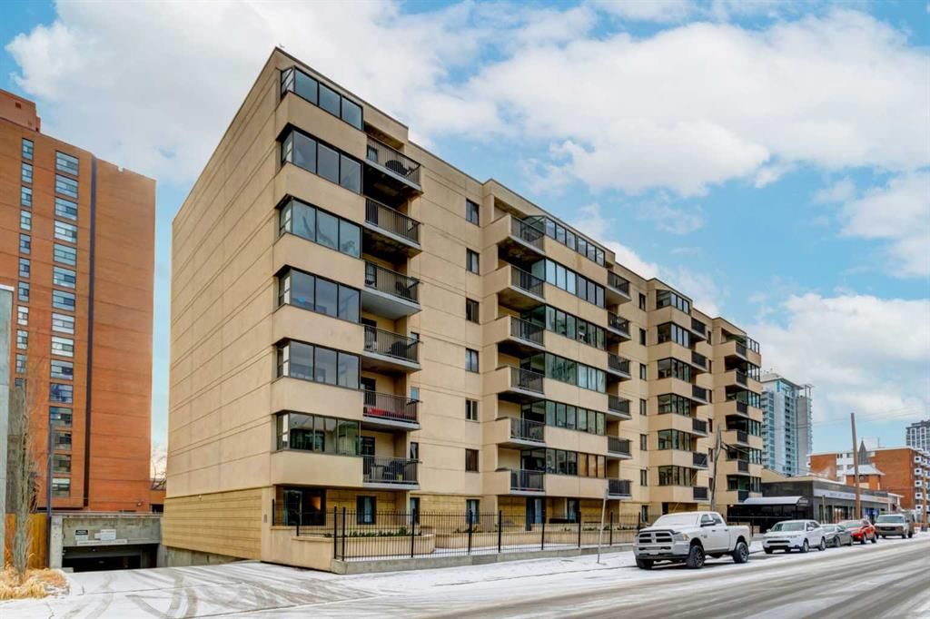 207, 111 14 Avenue SE, Calgary — main listing photo